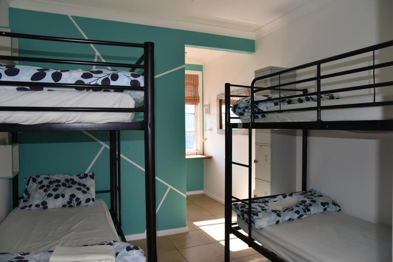 Ozzie Pozzie Backpackers Port Macquarie Exterior foto
