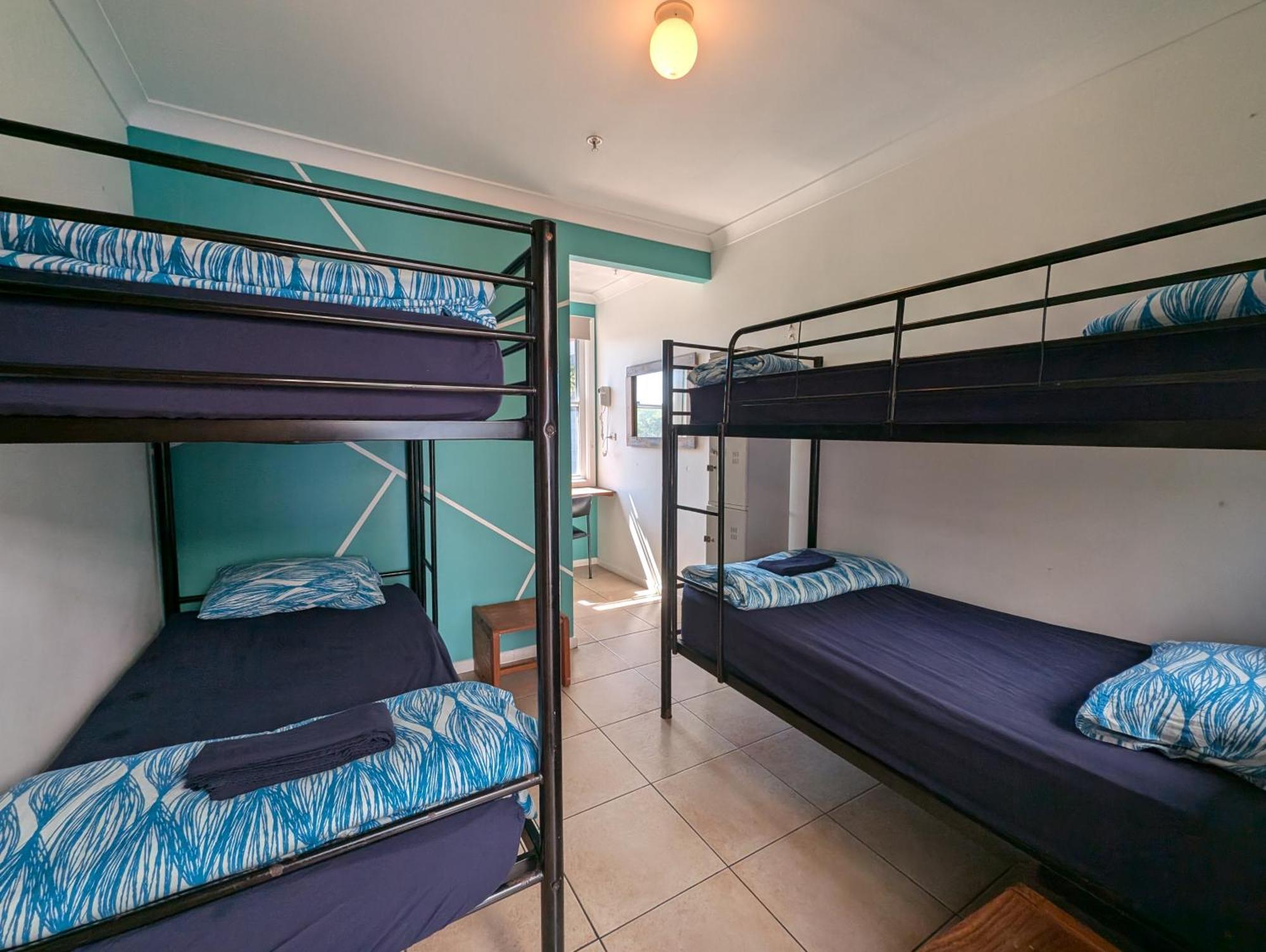 Ozzie Pozzie Backpackers Port Macquarie Exterior foto